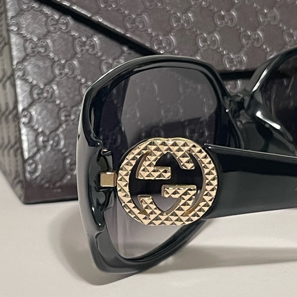 SOLD ON IG Authentic Gucci sunglasses - Picture 3 of 14